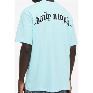 H&M: Relaxed fit printed t-shirt Nwot